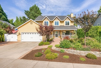 640 Carriage Ln, Jacksonville, OR 97530