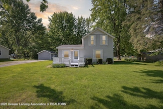 104 Saint Marys St, Corunna, MI 48817