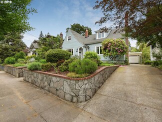 2946 NE 12th Ave, Portland, OR 97212
