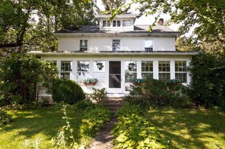 680 Mahoning Dr W, Lehighton, PA 18235