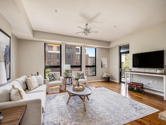4730 Park Commons Dr Unit 215, Saint Louis Park, MN 55416