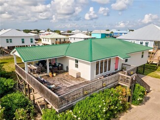 2012 Bienville Blvd, Dauphin Island, AL 36528