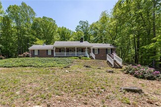 1259 Pineview Rd, Randleman, NC 27317