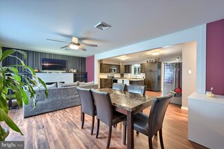 1167 W Main St, Ephrata, PA 17522