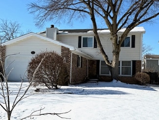 154 Newton Ave, Glen Ellyn, IL 60137
