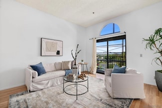 5990 Dandridge Ln Unit 198, San Diego, CA 92115