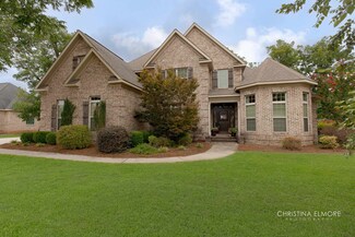 107 Prince Plaza Dr, Bonaire, GA 31005