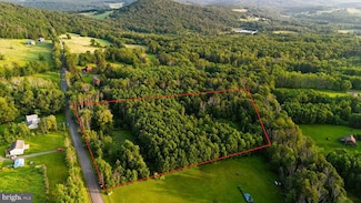 00 Elkdale Rd, Clifford Township, PA 18470