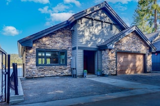 44677 Lakeview Dr, Auberry, CA 93602