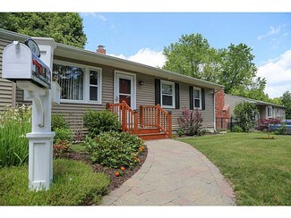 79 Macarthur Blvd, Coventry, RI 02816