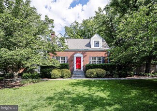 723 W Braddock Rd, Alexandria, VA 22302