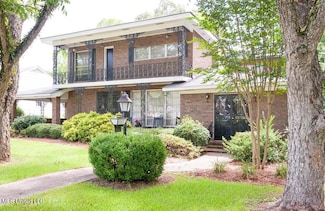 602 S Main St, Newton, MS 39345