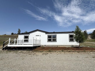 8 Mallard Ln, Republic, WA 99166