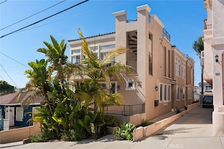 619 10th St Unit 1, Hermosa Beach, CA 90254