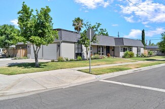 2809 N Delno Ave, Fresno, CA 93705
