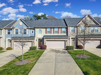 1909 Fleetwood Dr, Charlotte, NC 28208