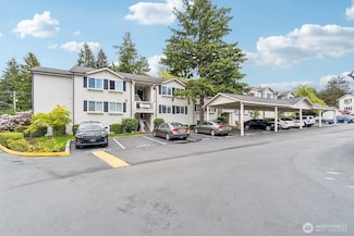 12404 E Gibson Rd Unit Q202, Everett, WA 98204