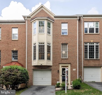 534 Winding Rose Dr, Rockville, MD 20850