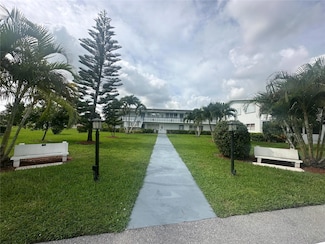 163 Markham H, Deerfield Beach, FL 33442