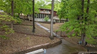 31256 Beal Rd, Stover, MO 65078