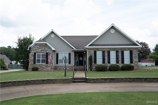 718 23rd St NW, Fayette, AL 35555