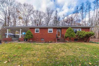 9 Bell Dr, Highland, NY 12528