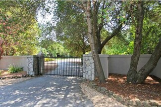 89 Tuscaloosa Ave, Atherton, CA 94027