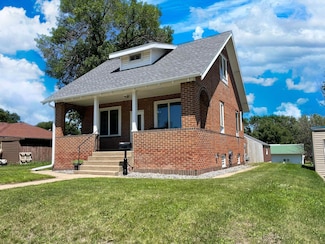 720 W Central St, Springfield, MN 56087