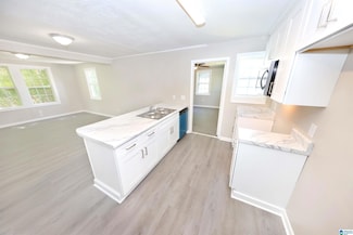 4516 Asbury Ave, Anniston, AL 36206