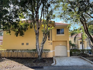 11285 Lakeview Dr, Coral Springs, FL 33071