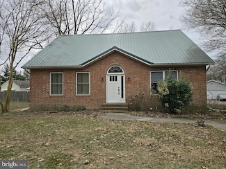 209 Harrison Ave, Wyoming, DE 19934