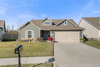 1900 E Van Buren Place, Broken Arrow, OK 74011