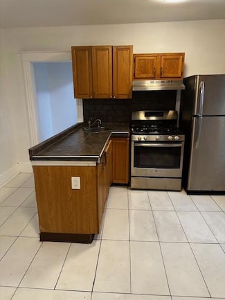 15 N Clinton St Unit 2A, Poughkeepsie, NY 12601