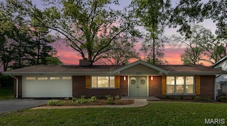 11220 Trieste Dr, Saint Louis, MO 63146