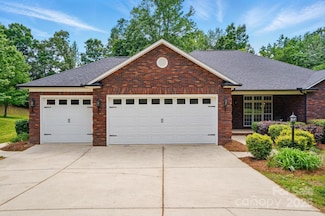4860 Sherborne Dr, Harrisburg, NC 28075