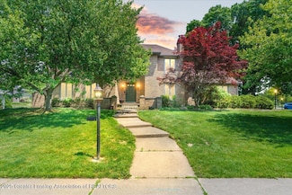 3886 Hemmingway Dr, Okemos, MI 48864
