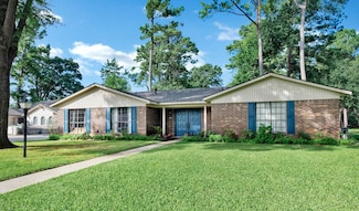 9826 High Point Dr, Shreveport, LA 71106