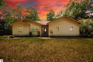8188 E Sparling Rd, Fife Lake, MI 49633