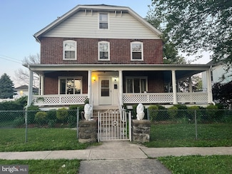 121 Penn Blvd, Lansdowne, PA 19050