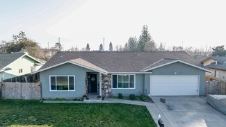 1897 Tomah Ave, Porterville, CA 93257