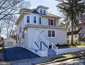 25 Euclid Ave, Merchantville, NJ 08109