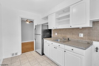 164 Midland Place, Newark, NJ 07106
