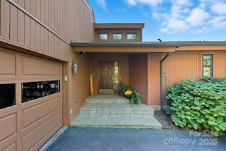 3750 Rabbits Run Place, Lenoir, NC 28645