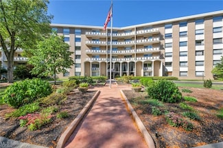 3400 Wooster Rd Unit 622, Rocky River, OH 44116