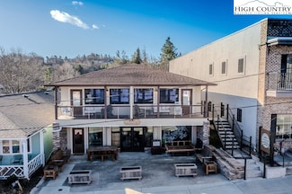 140 Sunset Dr, Blowing Rock, NC 28605