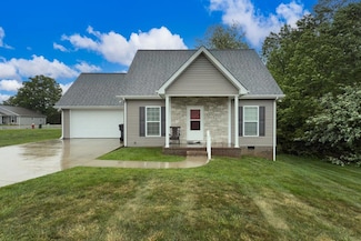 1623 Bobby Nichols Dr, Cookeville, TN 38506