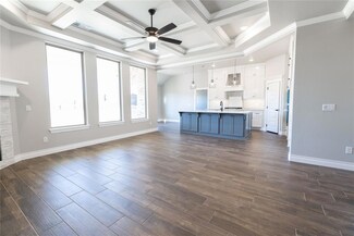 5609 Bixby Creek Dr, Mustang, OK 73064