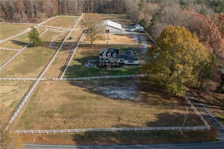 4911 Abbotts Creek Church Rd, Kernersville, NC 27284