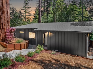 1495 Mclellan Rd, Felton, CA 95018
