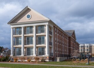 30 Village Hill Rd Unit 306, Northampton, MA 01060